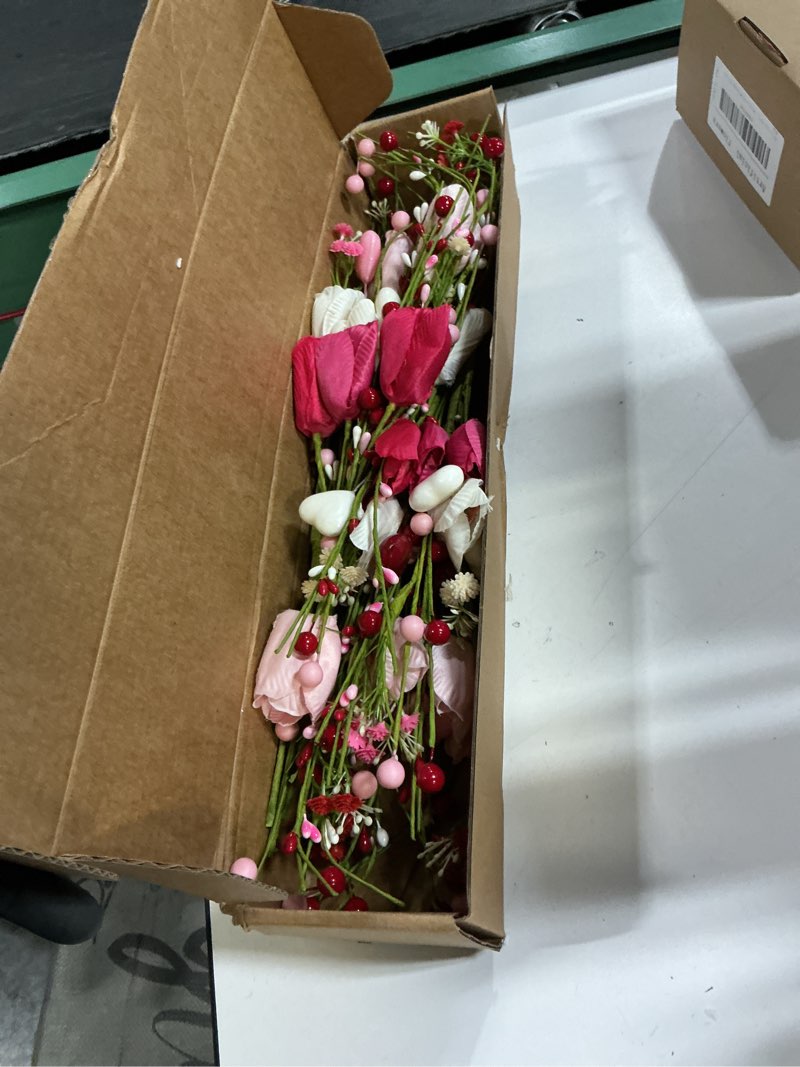 Condition photo showing New/Like New for WDS WONDROUS 6Pcs Valentine's Day Artificial Flowers, 15.7 Inch Tulip Heart Stems with Pink White Berries for Vase Centerpiece, Wedding Home Decor