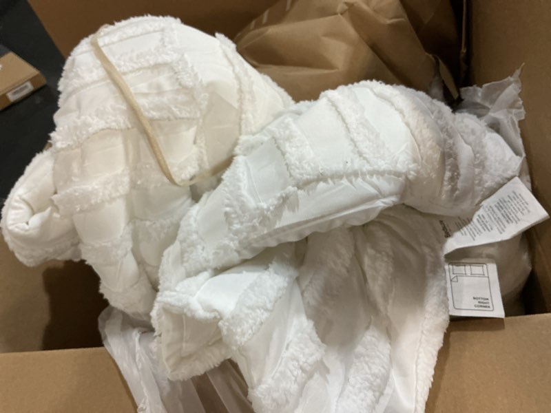 Condition photo showing As Is for Bedsure Bed in a Bag Queen - 7 Pieces Plaid Seersucker Bedding Comforter Sets, Soft Lightweight White Boho Bed Set with Comforters Queen Size, Sheets, Pillowcases & Shams 03 - White Queen