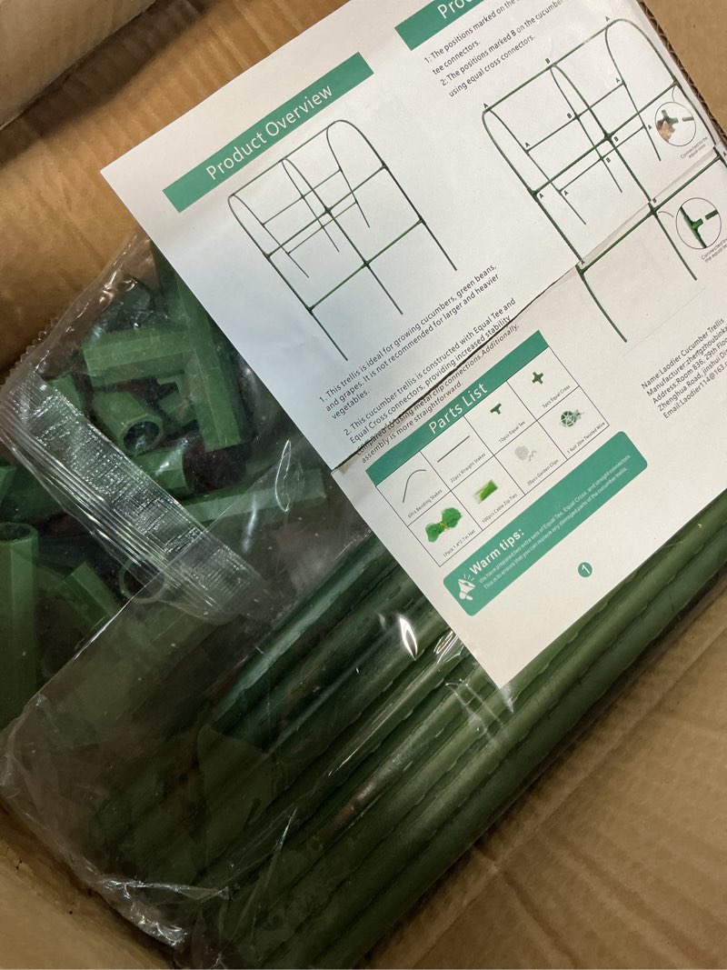 Condition photo showing New/Like New for cucumber trellis for raised bed, u-shape garden arch metal support for climbing plants, metal arch plant support vegetables trellis, plant support for vine (green, 31.5 * 30 * 47inch(l*w*h)) green 31.5*30*47inch(l*w*h)