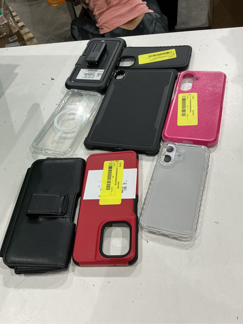 Condition photo showing Good Condition for assorted cellphone/tablet/laptop case covers & accessories