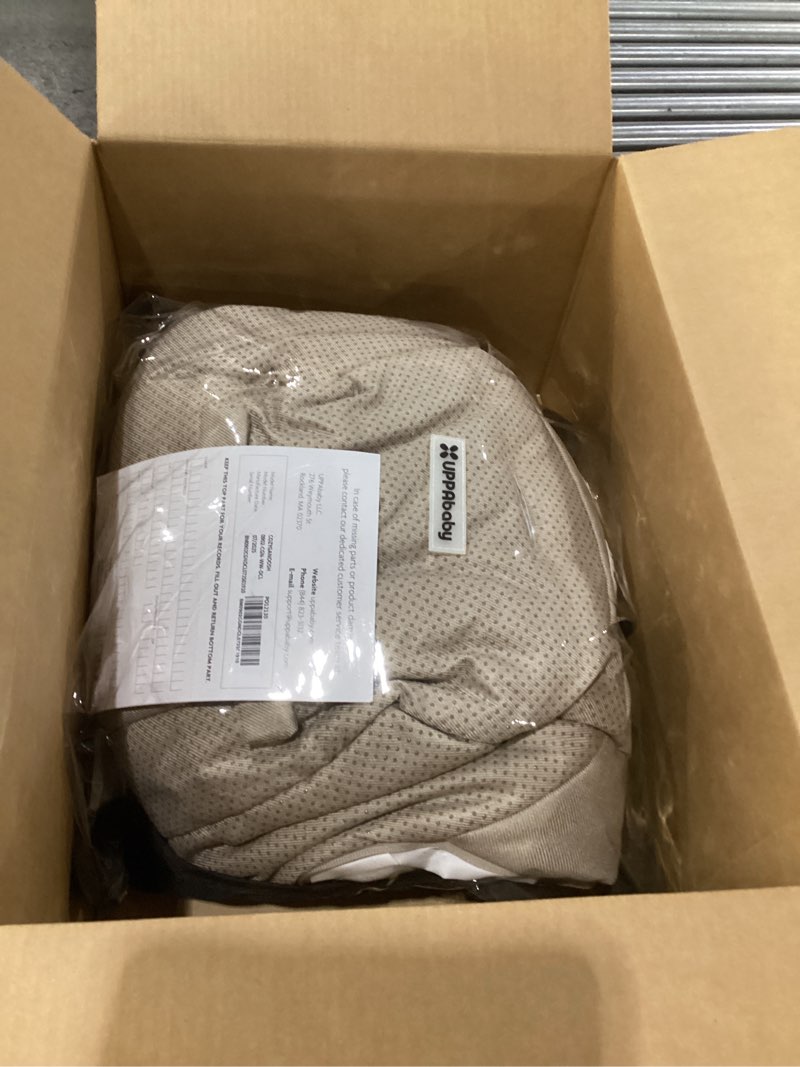 Condition photo showing New/Like New for uppababy cozyganoosh 2-in-1 seasonal footmuff - easily attaches to uppababy strollers and rumbleseat – versatile, ultra-plush zip-out liner for cold weather - declan (oat mélange) declan (oat mélange) cozyganoosh 2-in-1 footmuff
