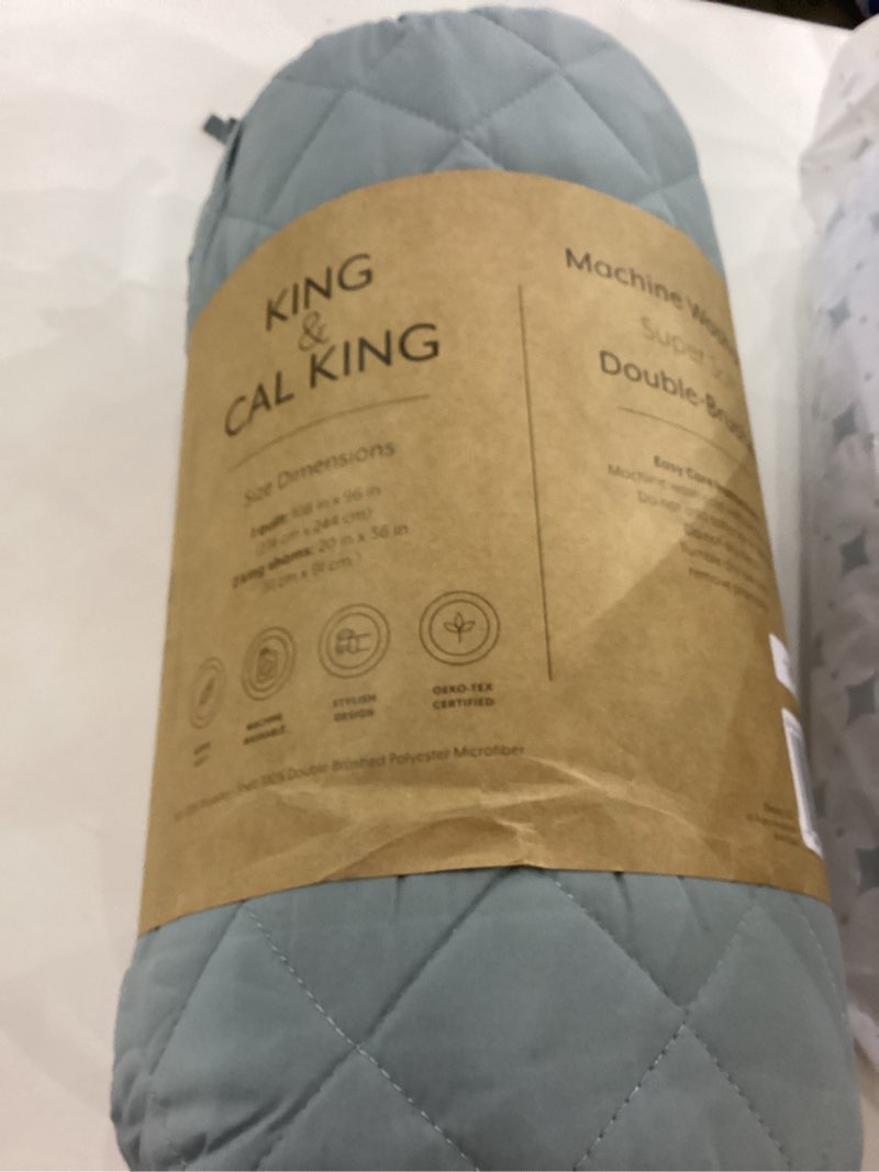 PREMIUMSuper Soft  QUILT SET 3-piecs KinG