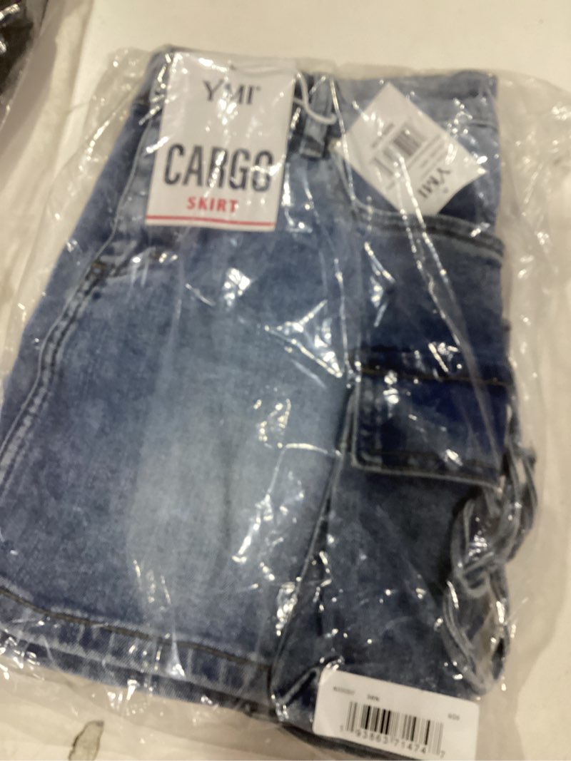 Condition photo showing Good Condition for YMI Women's Multi Cargo Mini Skirt 11 Short N Indigo Blue