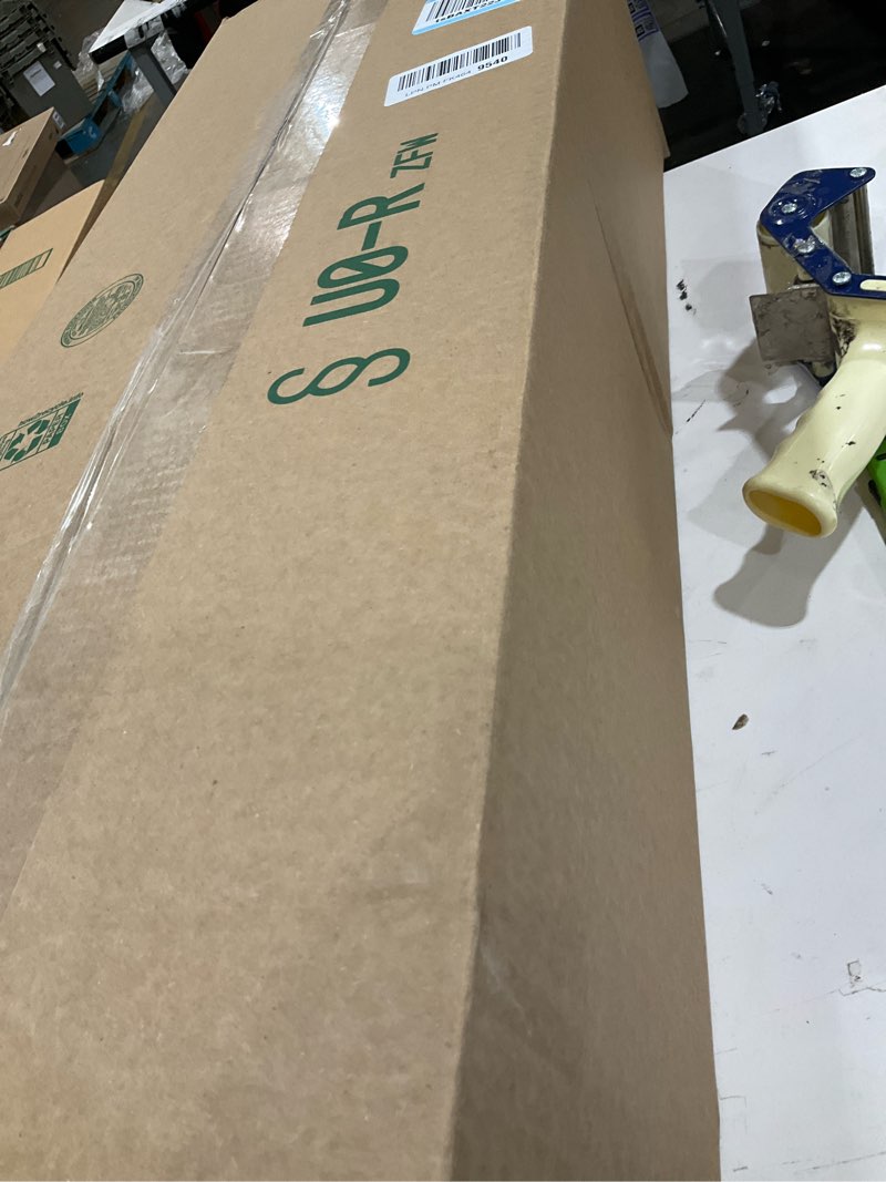 Condition photo showing Good Condition for Manduka PRO Yoga Mat - 6mm | Lifetime Durability | Hygienic Construction | Premium Studio Quality | Teacher Approved Midnight 71" x 26"