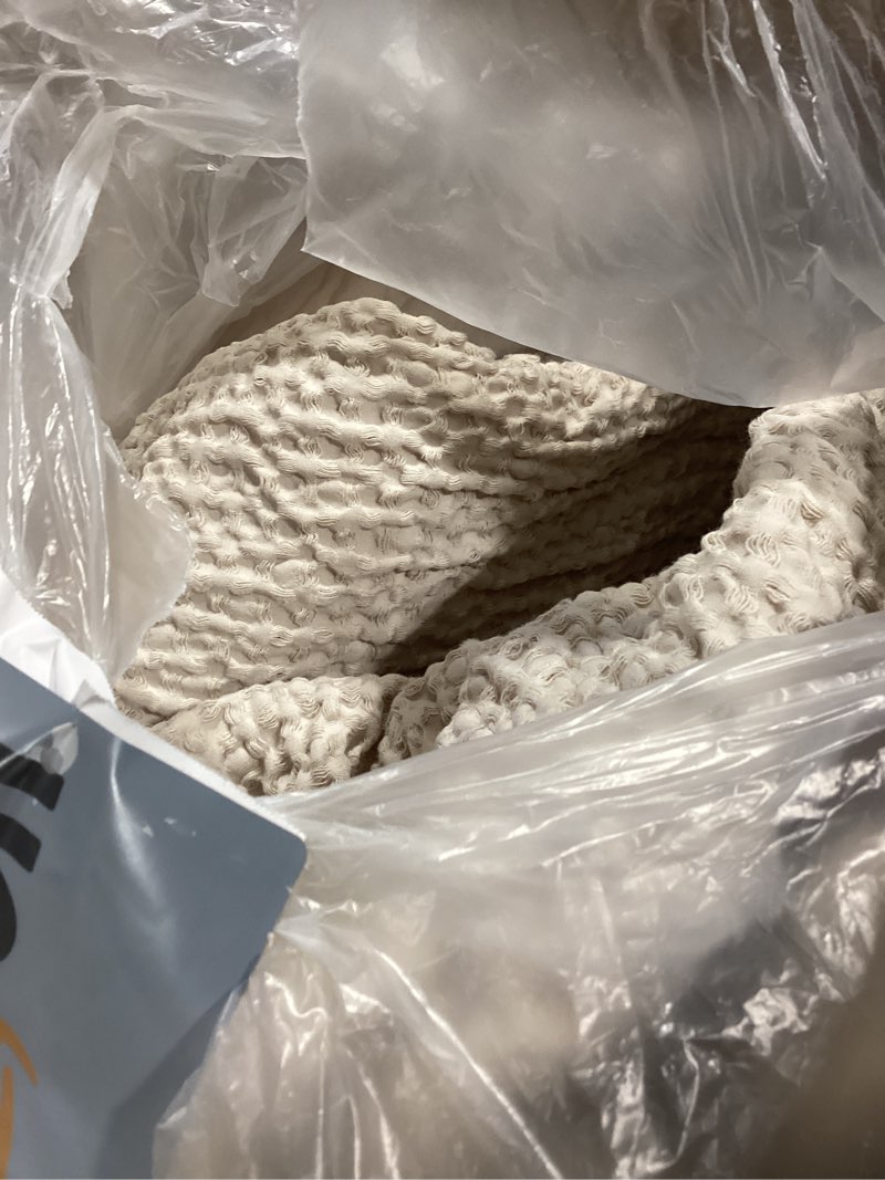 Condition photo showing Good Condition for Sheet Sets Beige Cream 