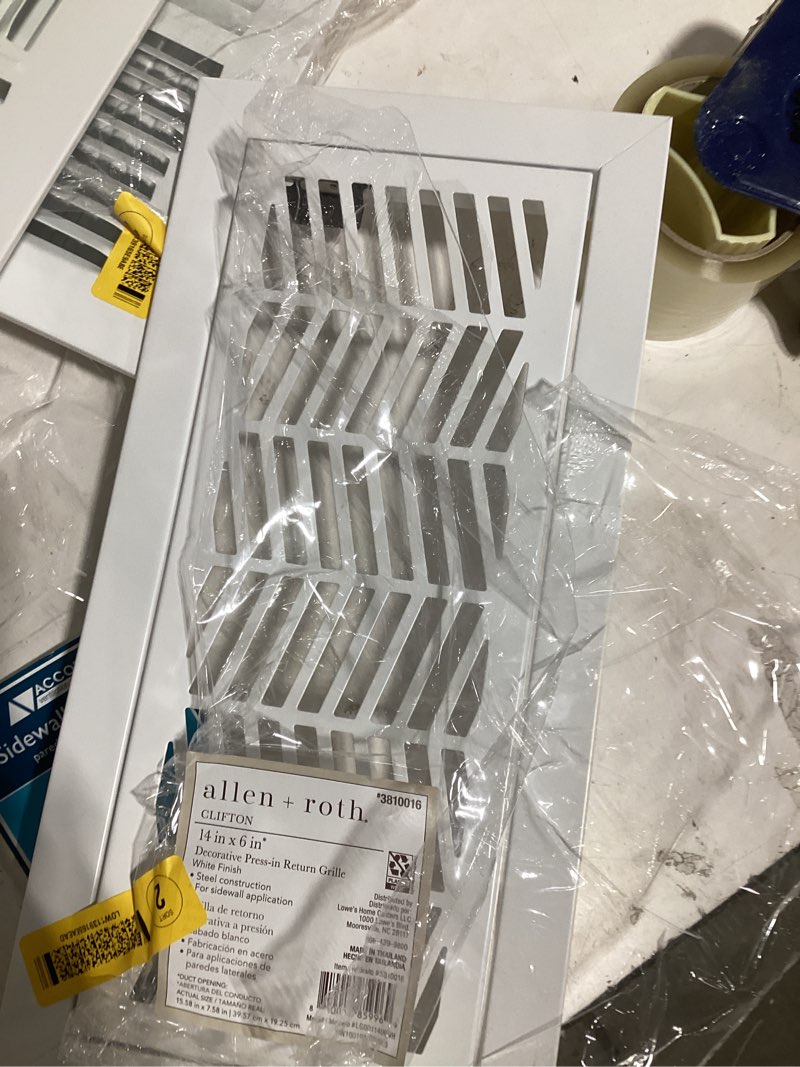 Condition photo showing Good Condition for RELIABILT 14-in x 6-in Steel White Sidewall/Ceiling Return air grille Item #5969854 | Model #7131406WH