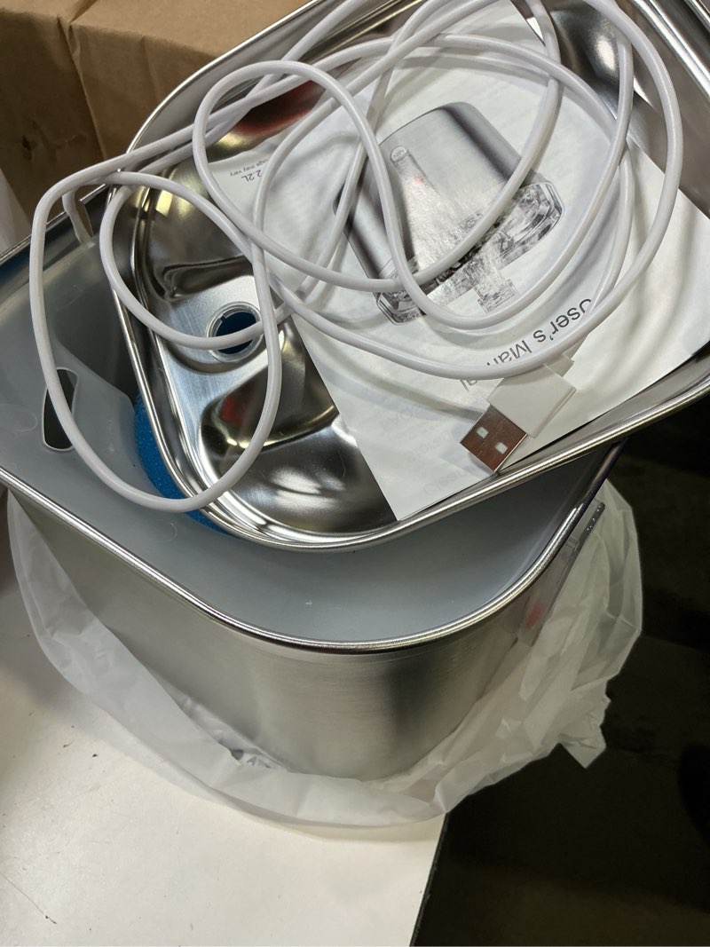 Condition photo showing Good Condition for cat water fountain, stainless steel pet water fountain for cats inside, 3 filters&ultra-quiet pump, 2.2l/73oz automatic dog dispenser water bowl, multiple pets water fountain