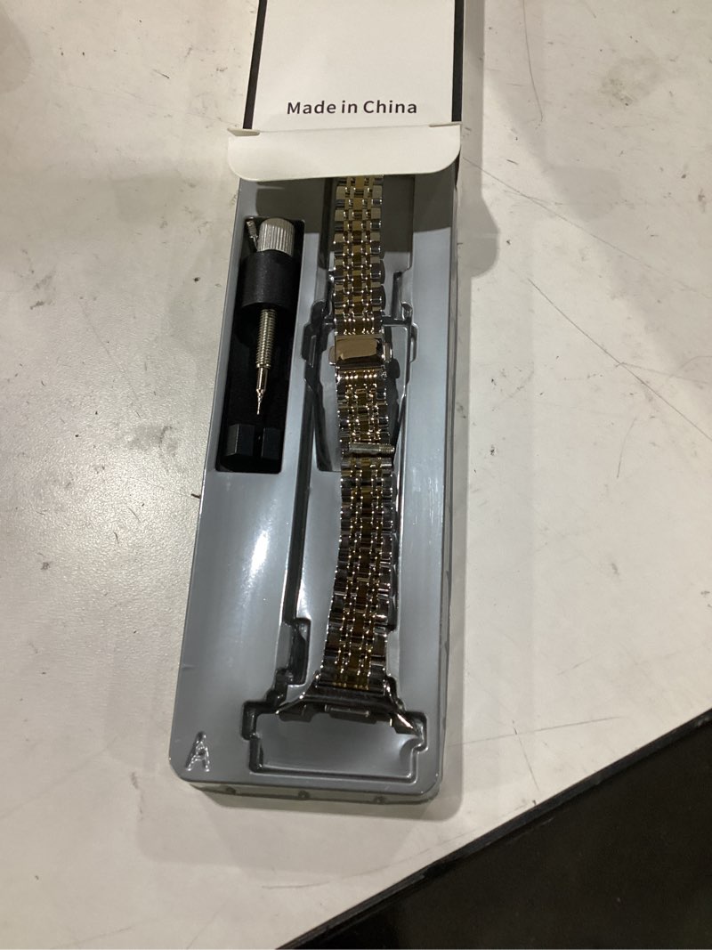 Condition photo showing New/Like New for slim metal bands for samsung galaxy watch 8 band 40mm 44mm/8 classic 46mm,stylish stainless steel strap replacement wristbands for samsung watch 8 band 40 44 mm for women,01-silver/gold