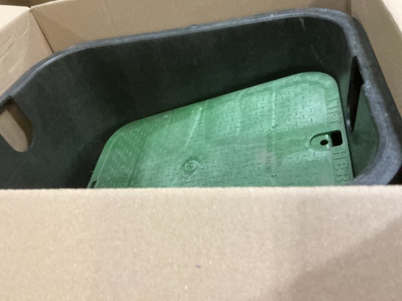Condition photo showing Good Condition for nds 117bc* 15 in. x 22 in. rectangular jumbo valve box and cover, 12 in. height, irrigation control valve lettering, black box, green overlapping cover, black/green 13x20 valve box