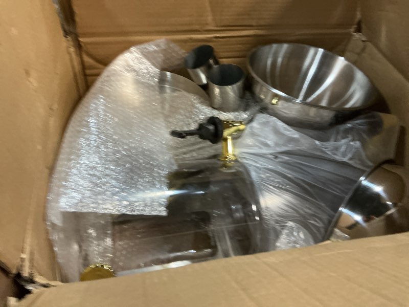 https://lotting-media.assets.bidfta.com/lotting_fe9728bb-315f-4681-b952-8dacc3fe008f