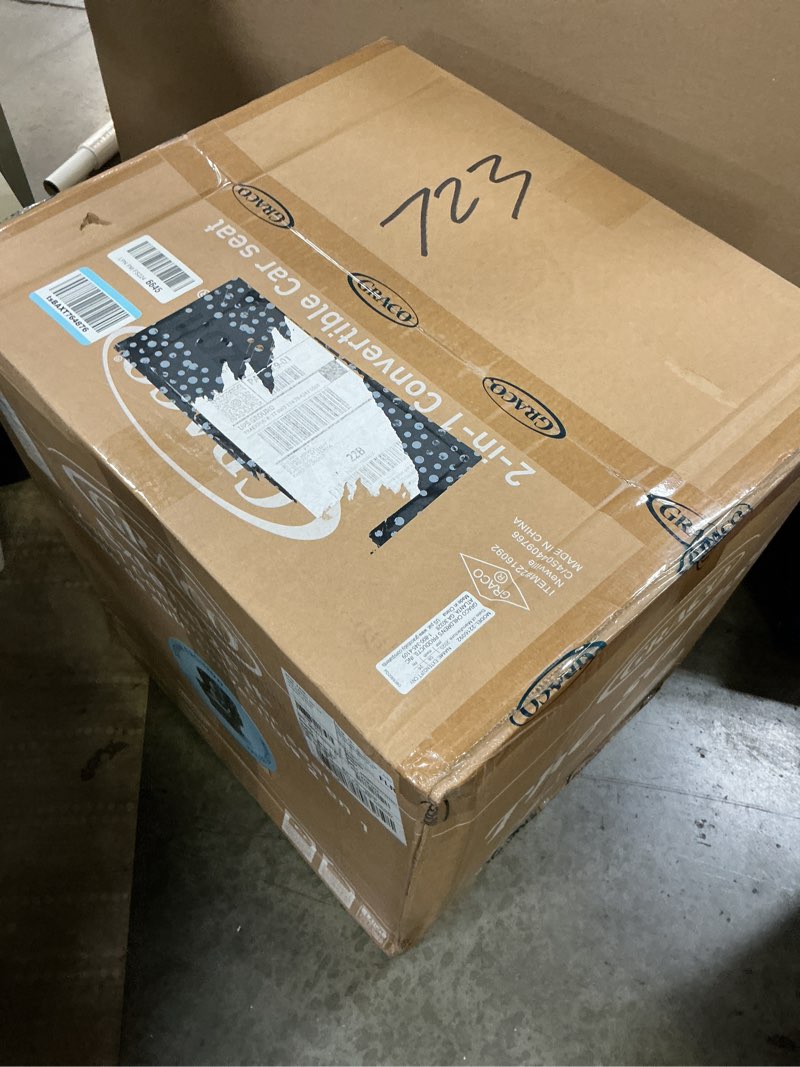 Condition photo showing New/Like New for graco extend2fit convertible baby car seat, rear and forward facing, adjustable extension panel for extra legroom, gotham 2-in-1 gotham 2.0