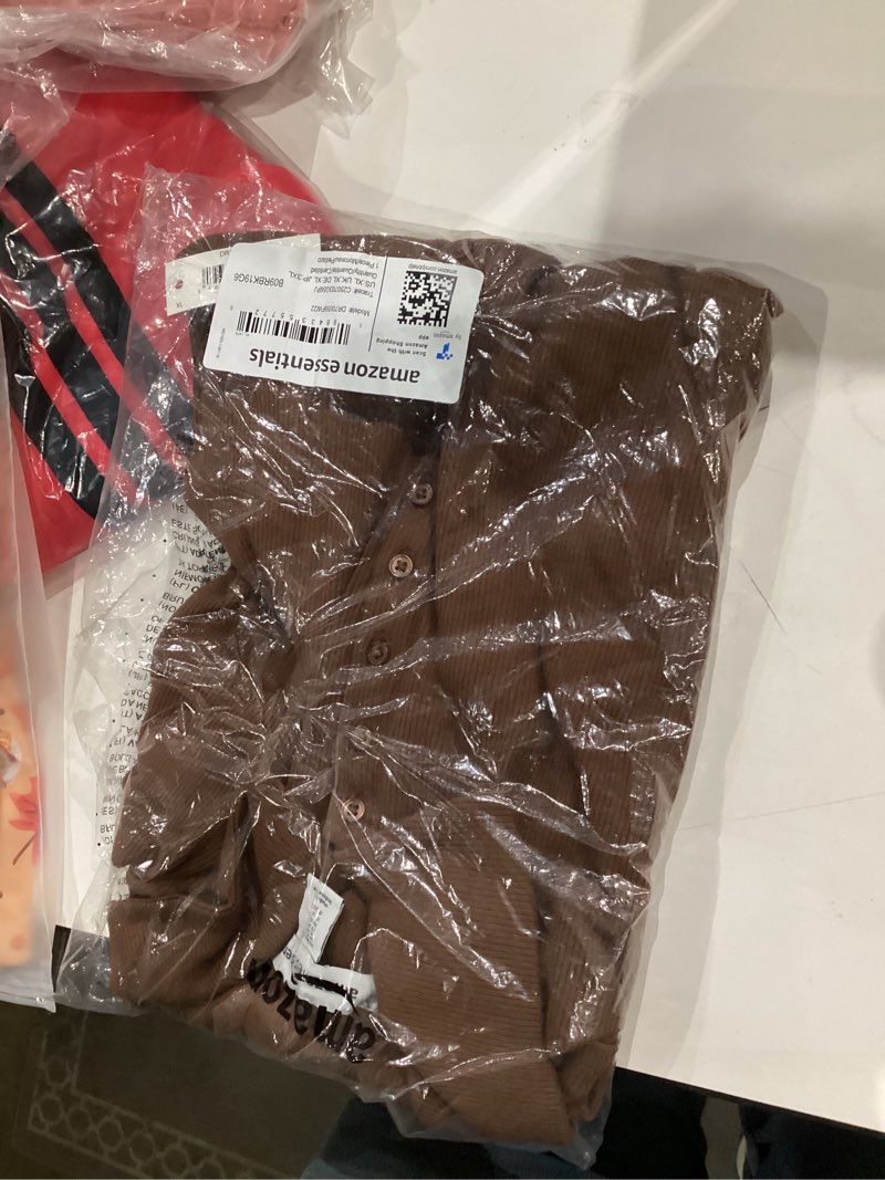 Condition photo showing New/Like New for Amazon Essentials womens Fine Rib Polo Shirt (Previously Daily Ritual) X-Large Chocolate