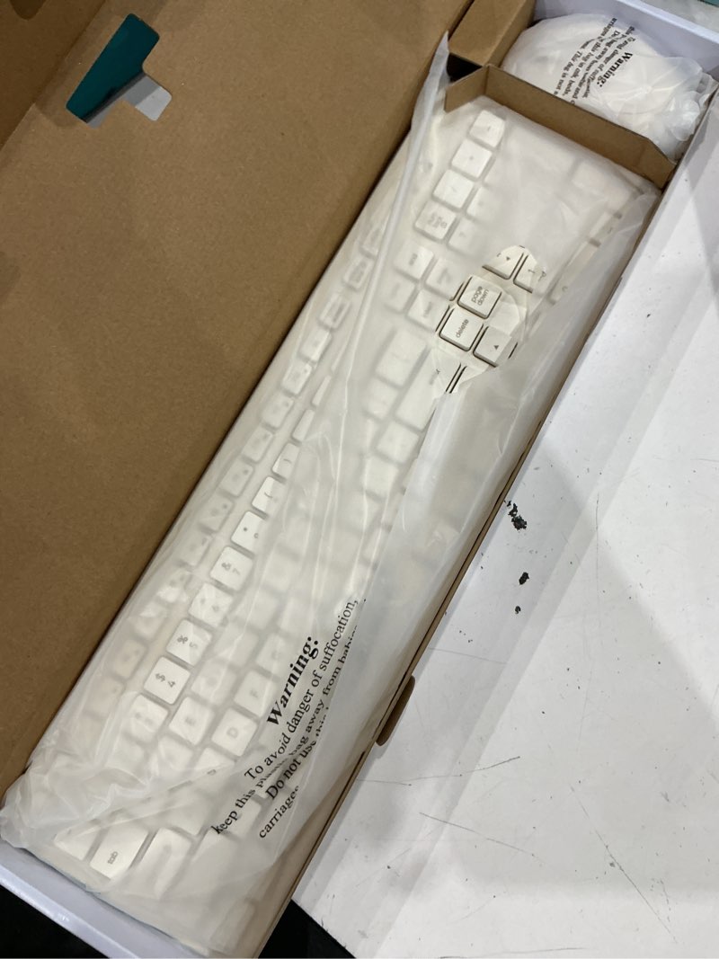 Condition photo showing Good Condition for onn wireless keyboard and mouse combo, 104-key gray stone set