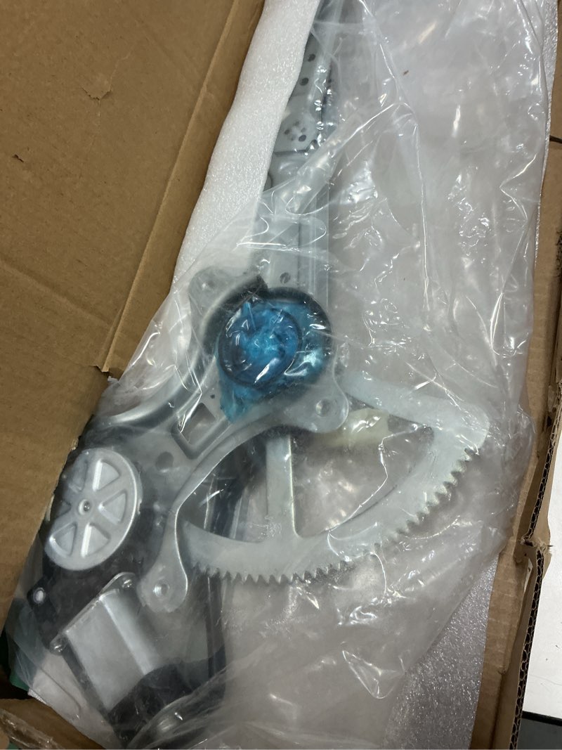Condition photo showing Good Condition for Power Window Regulator w/Motor Front Left Driver Side fits for 2002-2006 For Toyota Camry 741-920 69802AA030