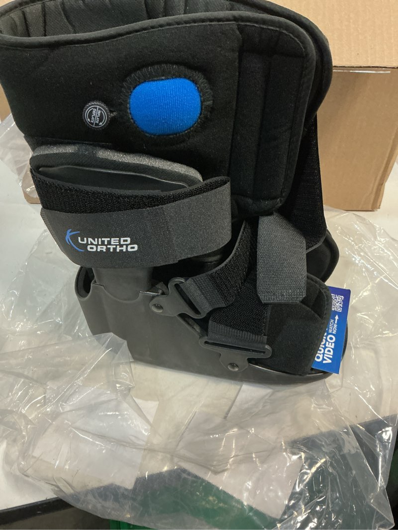 Condition photo showing New/Like New for United Ortho Short Air Cam Walker Fracture Boot, Small, Black Black Small Boot