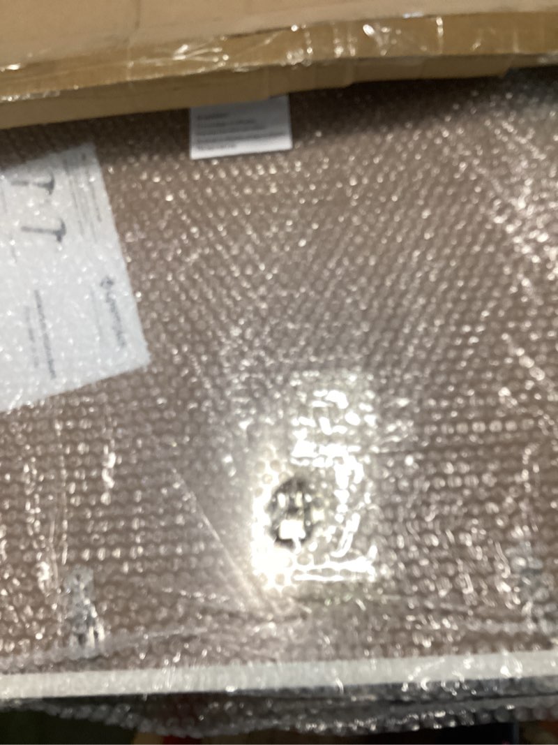 https://lotting-media.assets.bidfta.com/lotting_fea9dfc7-e6ba-42ae-9722-64c4ea9a1fda