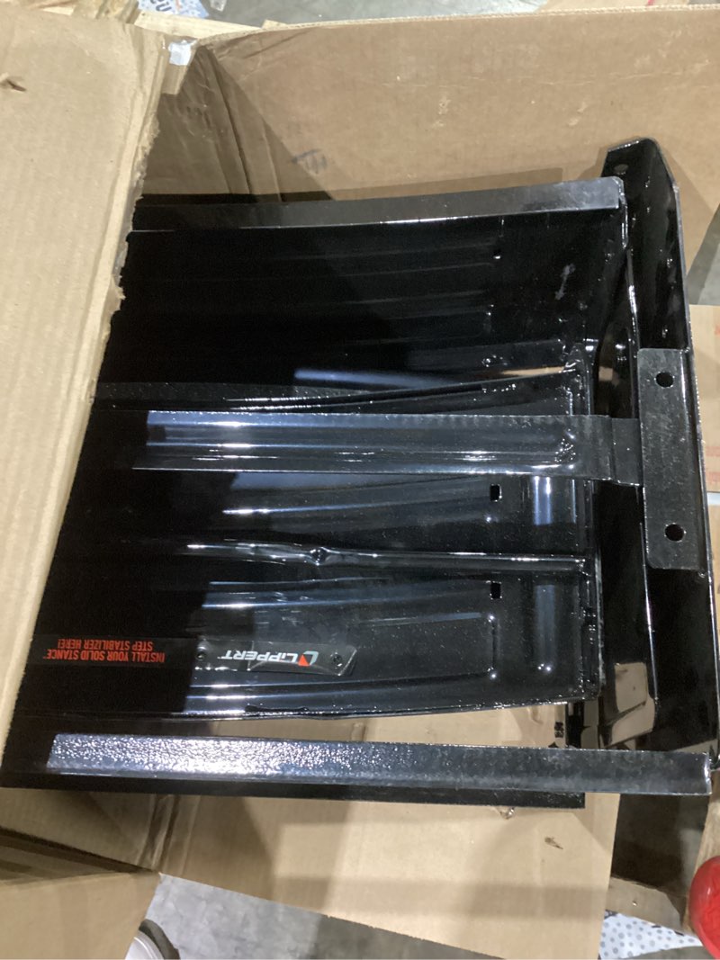 Condition photo showing Good Condition for lippert 24" radius triple manual rv steps, 9" rise for 5th wheel rvs, travel trailers and motorhomes, anti-slip stepping surface - 1774401