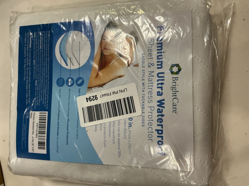 Condition photo showing New/Like New for soft large absorbent waterproof bed pad with tuckable sides (36 x 60 inch) - washable 300x for xl tuck in underpad incontinence protection for adult, child, or pet 36'' x 60''