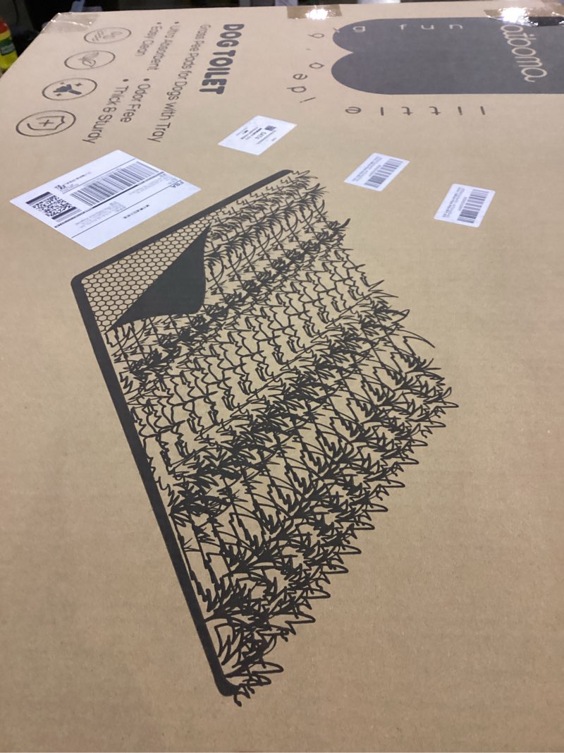 Condition photo showing New/Like New for Dog Grass Pad with Tray, 31×21in Medium Litter Box, 2×Grass Pad for Dogs Potty Washable, Thick Soft Odor-Free Hemmed Dog Pee Grass, Indoor Potty Training Balcony M 31"×21" for 10-30lb dog