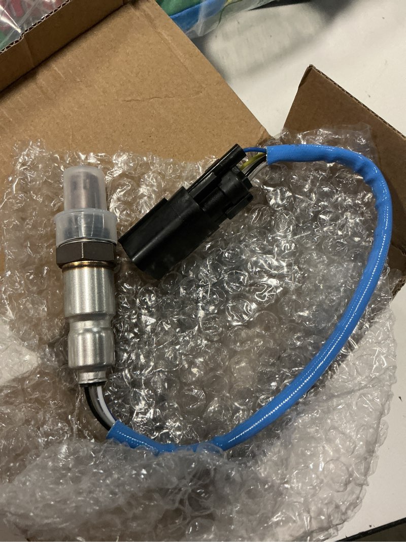Condition photo showing Good Condition for oxygen sensor 234-5038 & 234-4490, upstream downstream o2 sensor, compatible with 2011-2015 ford/f150/ explorer/mustang/fusion/escape/taurus/flex/police, lincoln mks/mkt/mkz, mercury milan/mariner 234-5038*1, 234-4490*1 2