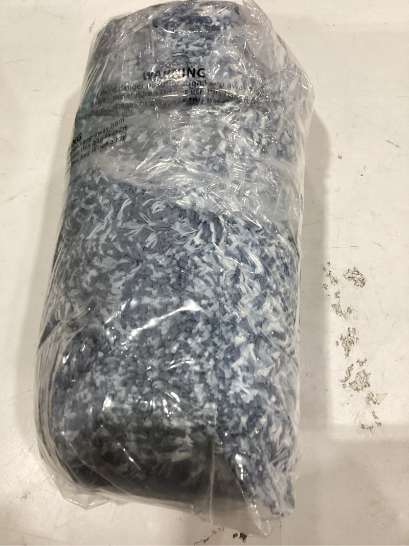 Condition photo showing New/Like New for olanly bathroom rugs mat 36x24, extra soft absorbent microfiber bath rugs, rubber backing, quick dry, machine washable bath mats for bathroom floor, tub and shower, home decor accessories, blue 36" x 24" blue