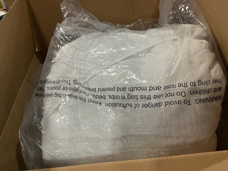 Condition photo showing Good Condition for Bwarm Premium Multi-Zone Electric Heated Mattress Pad queen Size Heat Settings, 1-12 Hours Auto Off, Individual Body and Feet Settings, Removable Comfort Layer, Machine Washable
