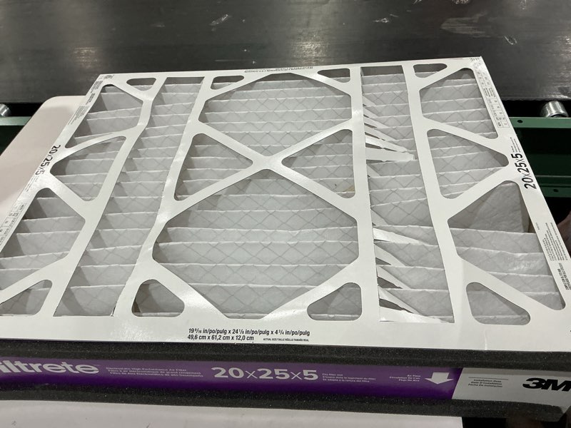 Condition photo showing Good Condition for filtrete 20x25x5 air filter merv 12, mpr 1550 certified asthma & allergy friendly 1-pack, fits trion airbear, ac furnace hvac filters, pleated electrostatic (actual size 19.56 x 24.13 x 4.75 in)