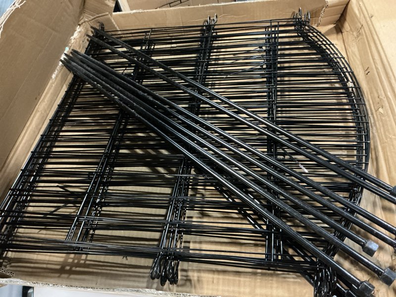 Condition photo showing Good Condition for 10 panels no dig decorative garden fence animal barrier - 24 in (h) x 20 ft (l) - dog fence outdoor for yard, rabbits and small pets - tall rustproof metal wire fencing border for garden and patio 10 pack - 24 in (h) x 20 ft (l)