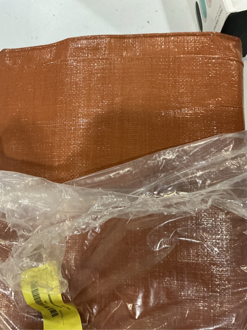 Condition photo showing Good Condition for hyper tough weather resistant heavy duty 8' x 10' polyethylene tarp