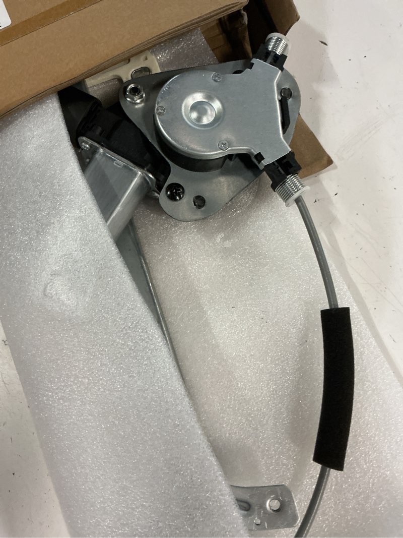 Condition photo showing Good Condition for findauto power window regulator rear right passenger side with motor fits for honda for accord for 2003-2007, 72710-sda-a01 72710-sdc-a01 748-045 2003-2007 for honda for accord rear right