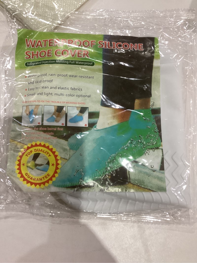 Condition photo showing New/Like New for Unisex Waterproof Shoe Covers, Reusable, Slip-Resistant, Silicone Shoe Protectors Black Medium Label M: Size US 4-6.5 Black