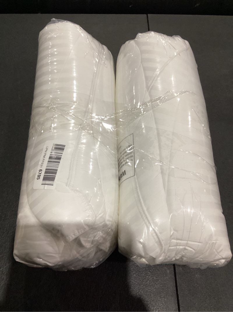 Condition photo showing New/Like New for Beckham Hotel Collection Cooling Pillowcases for Hot Sleepers, Standard/Queen Size Set of 2, Cool Bedding, Envelope Closure, Silky Soft, Breathable, Moisture-Wicking, White 01 - White Queen (U.S. Standard)