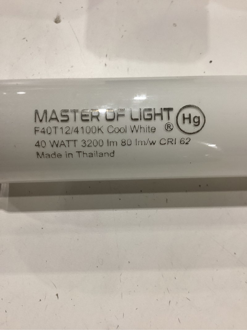Condition photo showing New/Like New for master of light, 40 watt/t12/4100k, 3200 lumen