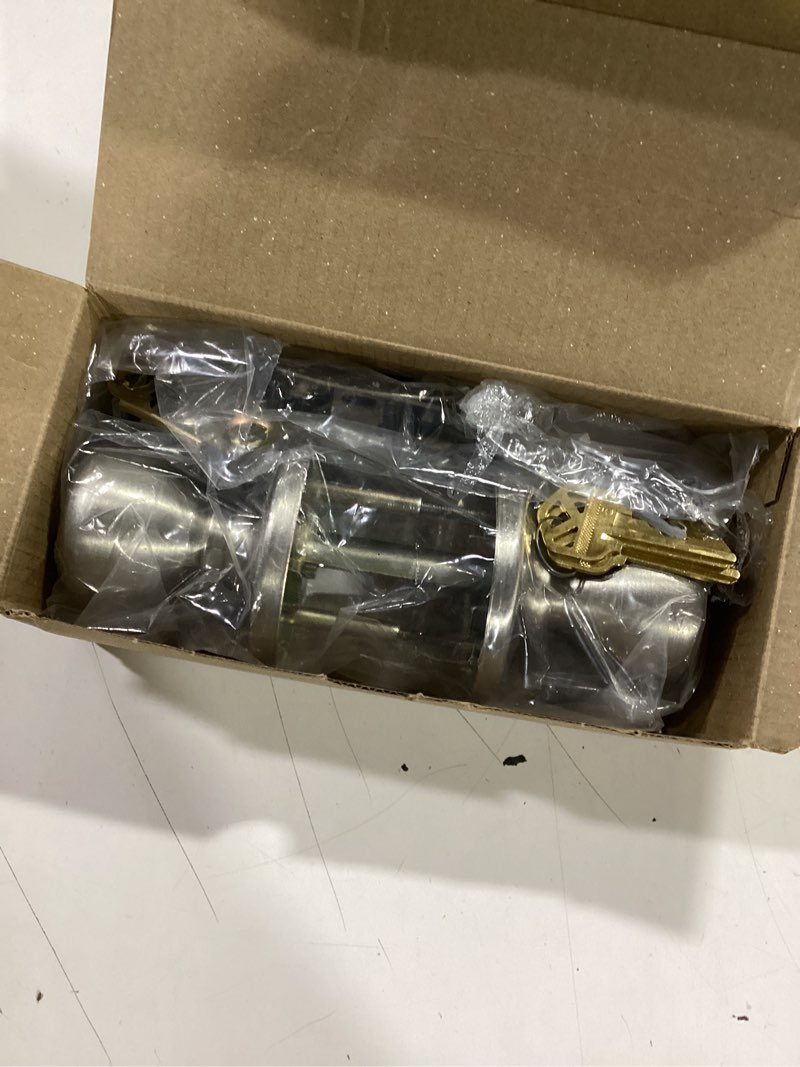 Condition photo showing Good Condition for Kwikset Tylo Entry Door Knob with Lock and Key, Secure Keyed Handle Exterior, Front Entrance and Bedroom, Satin Nickel, Pick Resistant SmartKey Rekey Security and Microban Satin Nickel 1 Pack Keyed Entry with Smartkey