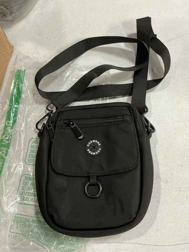 Condition photo showing Good Condition for dog walking bag crossbody waterproof & lightweight treat pouch for pet training, puppy treat tote, dog mom purse (black 1.0)