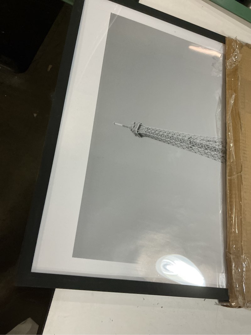 Condition photo showing Good Condition for upsimples 18x24 Picture Frame, Display Pictures 16x20 with Mat or 18 x 24 Without, Wall Hanging Poster Frames, Black, 1 Pack