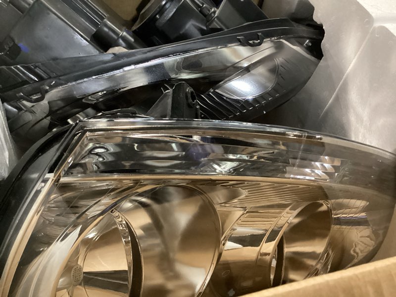 Condition photo showing Good Condition for Headlights Assembly Compatible With 2005-2010 Jetta Type 5 Sedan 06-09 Golf/Rabbit Chrome Housing Clear Reflector?OEM Halogen only?