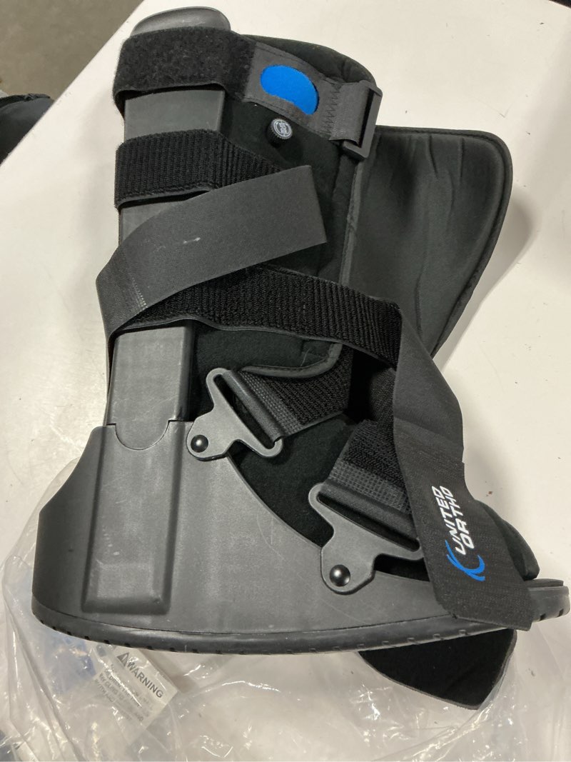Condition photo showing Good Condition for united ortho air cam walker fracture boot, medium, black