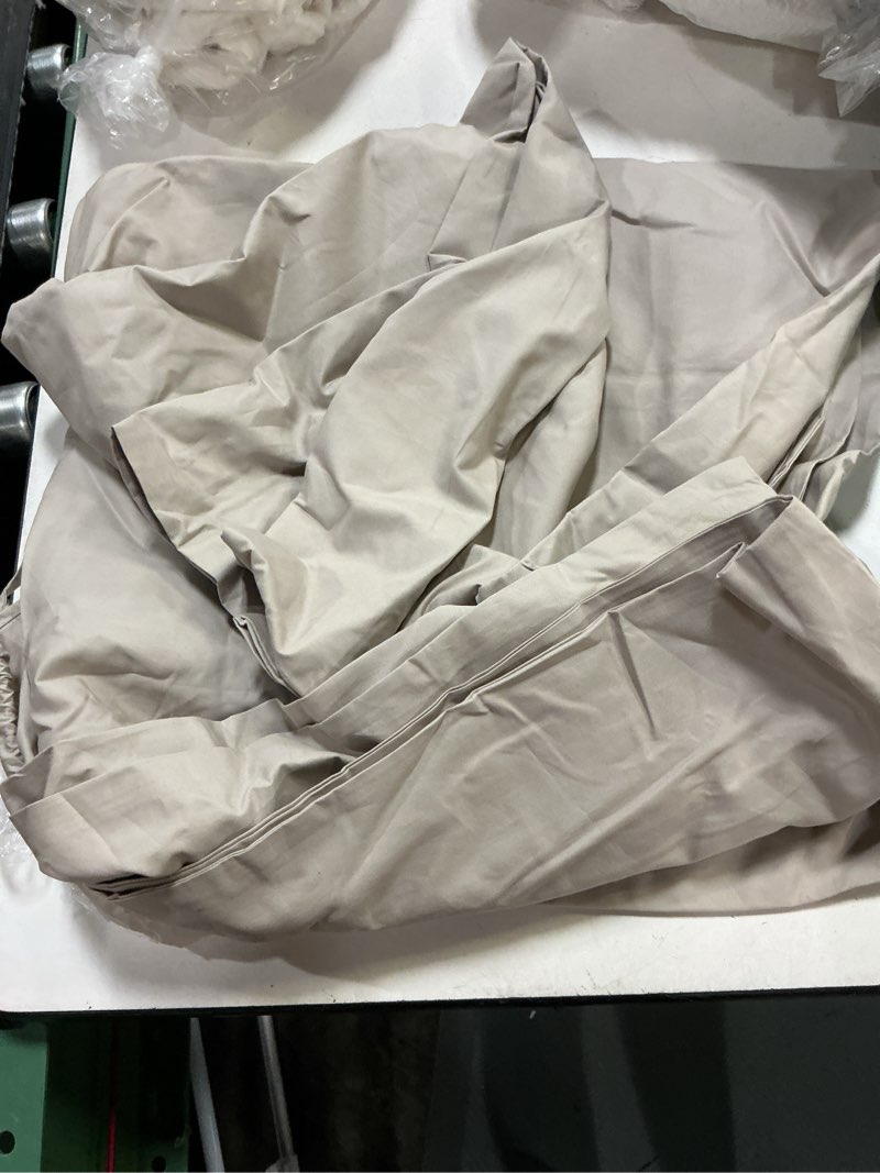 Condition photo showing As Is for organic crisp percale deluxe bedding bundle, twin, dove