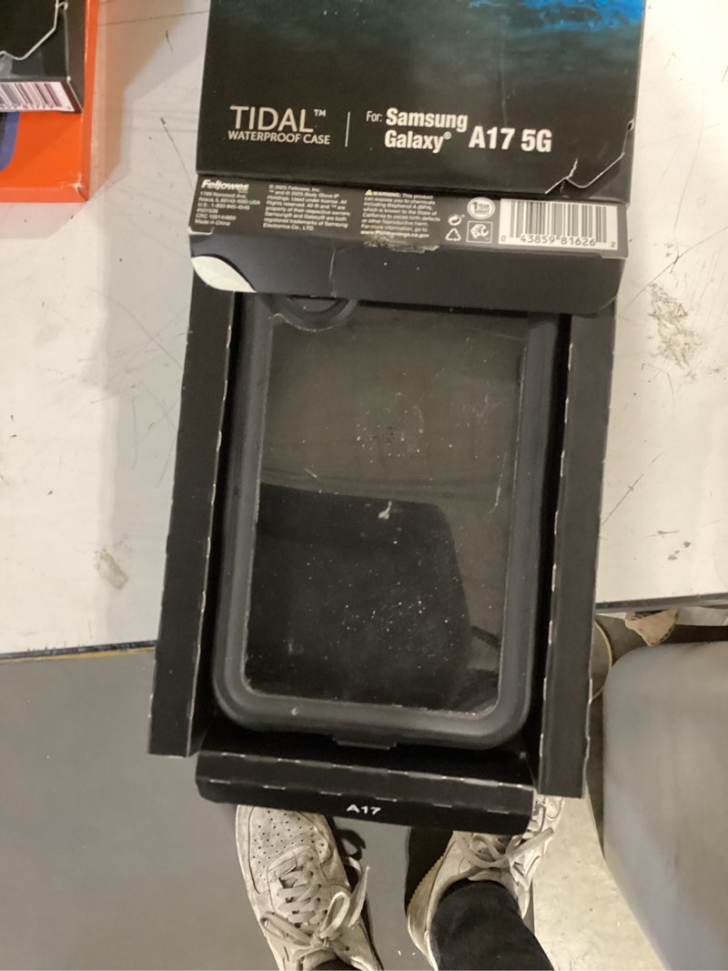 Condition photo showing Good Condition for body glove waterproof tidal phone case for samsung galaxy a17 5g - black/clear