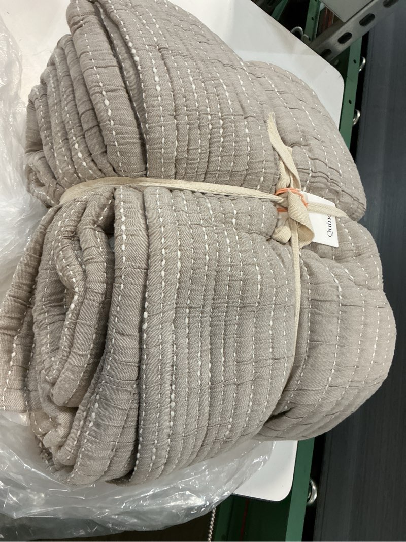 Condition photo showing New/Like New for organic cotton channel stitch coverlet, king/cal king, taupe