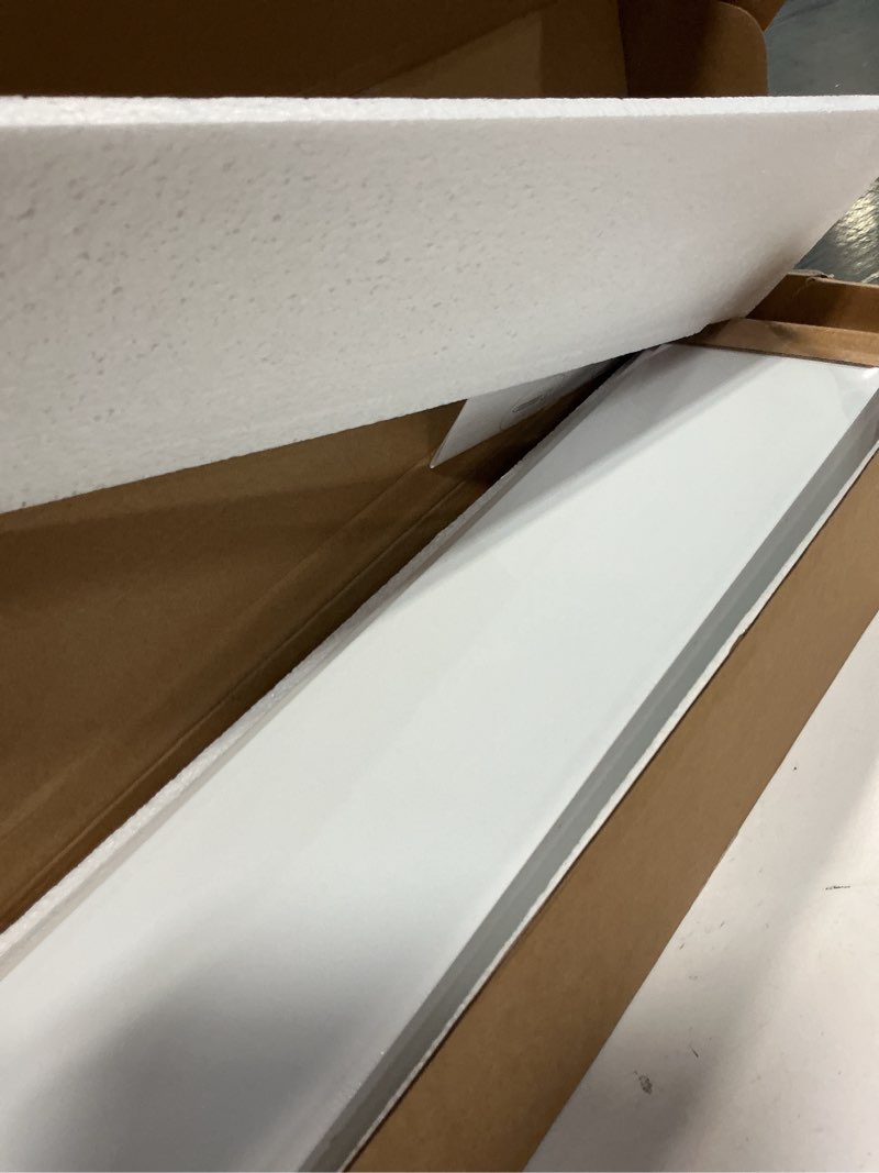 Condition photo showing Good Condition for shario nursery book shelves, 4-pack white floating shelves for wall kids, scalloped shelves, wall book shelves for bedroom kids, toddler room, baby room, nursery decor 23 inches white