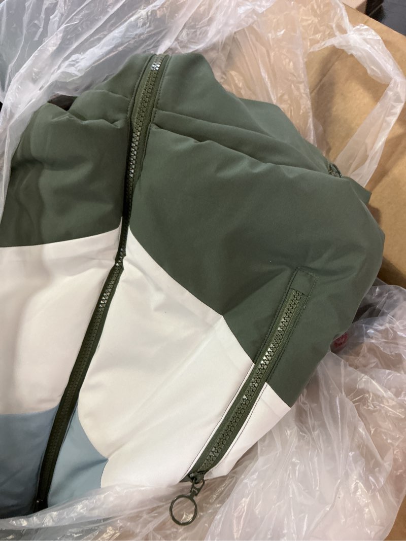 Condition photo showing Good Condition for Fisoew Womens One Piece Ski Suit Warm Waterproof Snowsuits Winter Snow Jumpsuits Outdoor Sports Outerwear Army Green Large