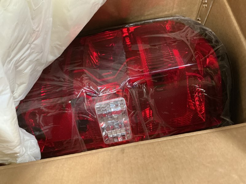 Condition photo showing Good Condition for tail light compatible with 2014-2019 chevy silverado 1500 2500 hd gmc sierra 3500 hd left driver side taillight replace 23431875 halogen