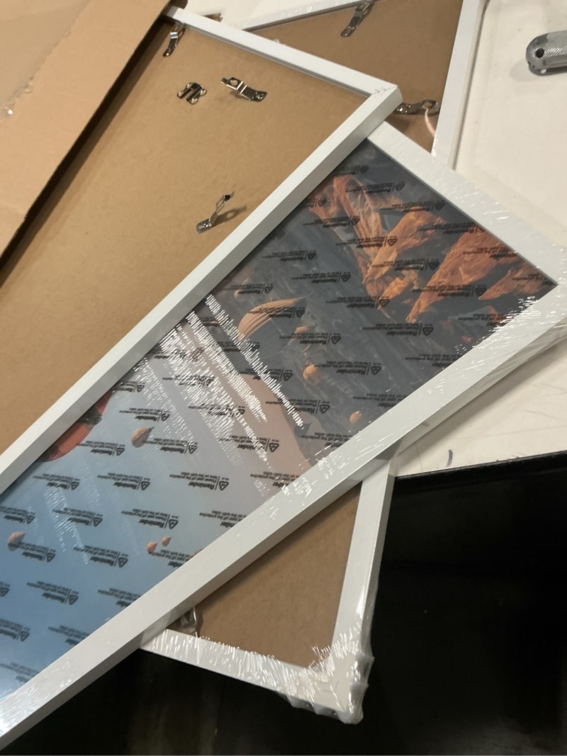 Condition photo showing Good Condition for 16x24 picture frame set of 3 white for poster photo picture and 40x60 cm canvas, horizontal and vertical formats for wall hanging, 16 x 24 wall gallery poster photo frame,3 pack, white white 16x24 inch