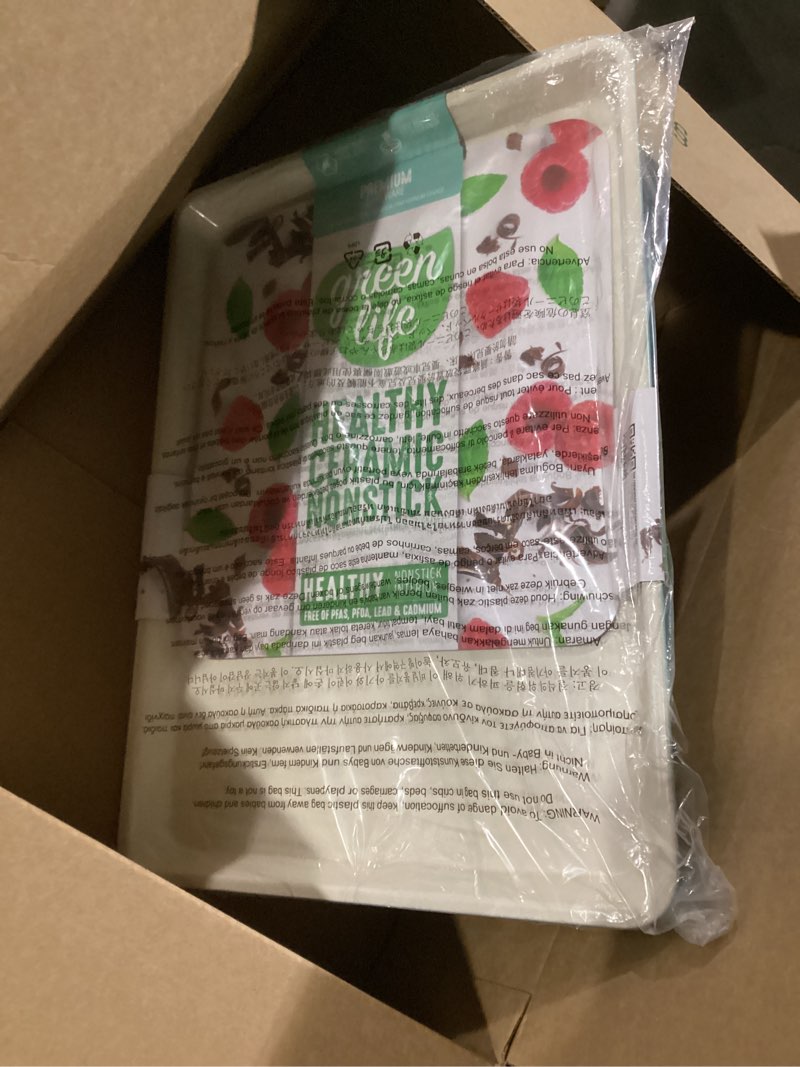 Condition photo showing New/Like New for greenlife bakeware 18” x 13” half cookie sheet baking pan, non-toxic pfas-free healthy ceramic nonstick, oven safe to 450°f, easy release, even heating, easy clean, turquoise 18" x 13" half baking sheet turquoise