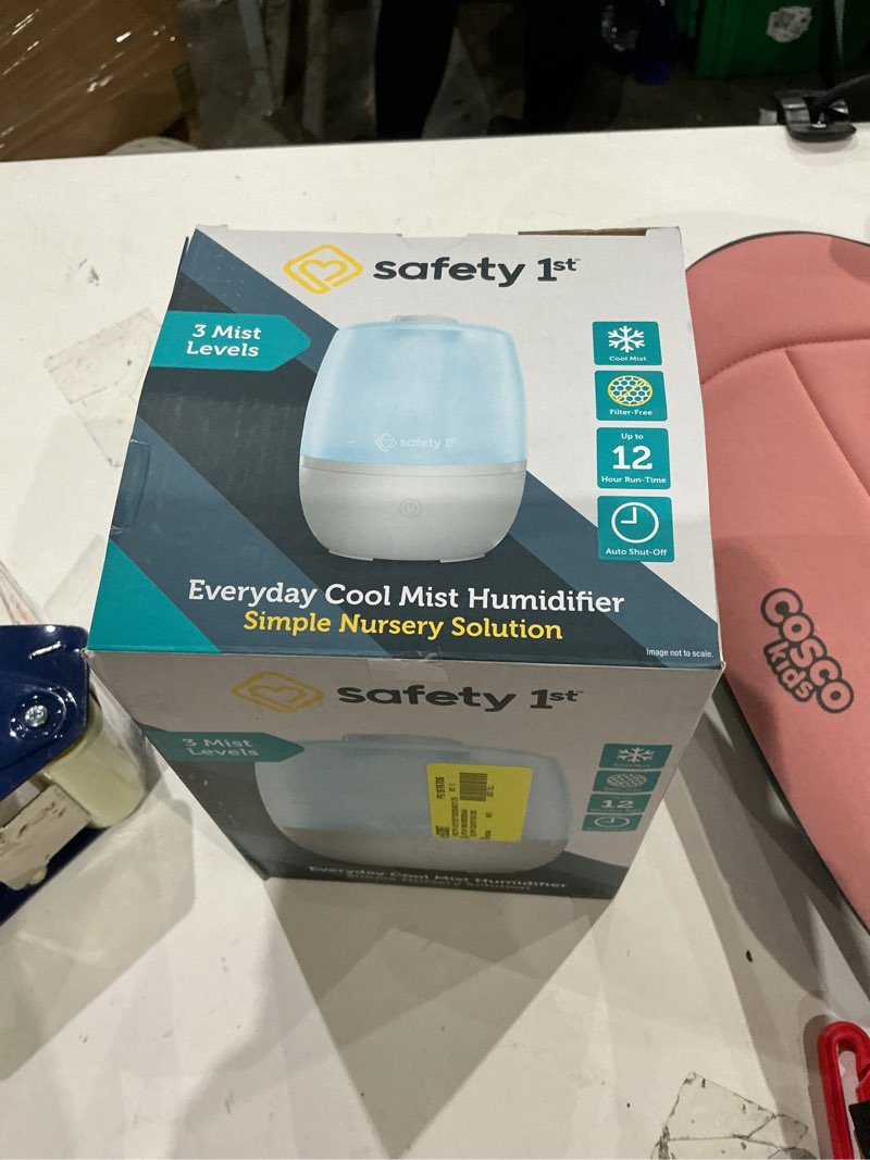 Condition photo showing Good Condition for safety 1st everyday compact cool mist humidifier, blue
