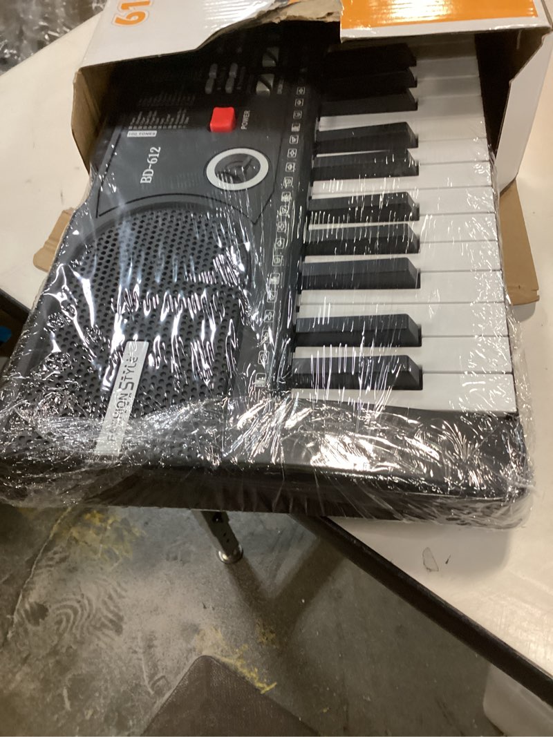 Condition photo showing Good Condition for 61 Key Keyboard Piano, Portable Electronic Keyboard Piano for Beginners with Speakers, Microphone, Sheet Music Stand, 100 Voices, 100 Rhythms, Digital Music Keyboard Built-In Speakers Black