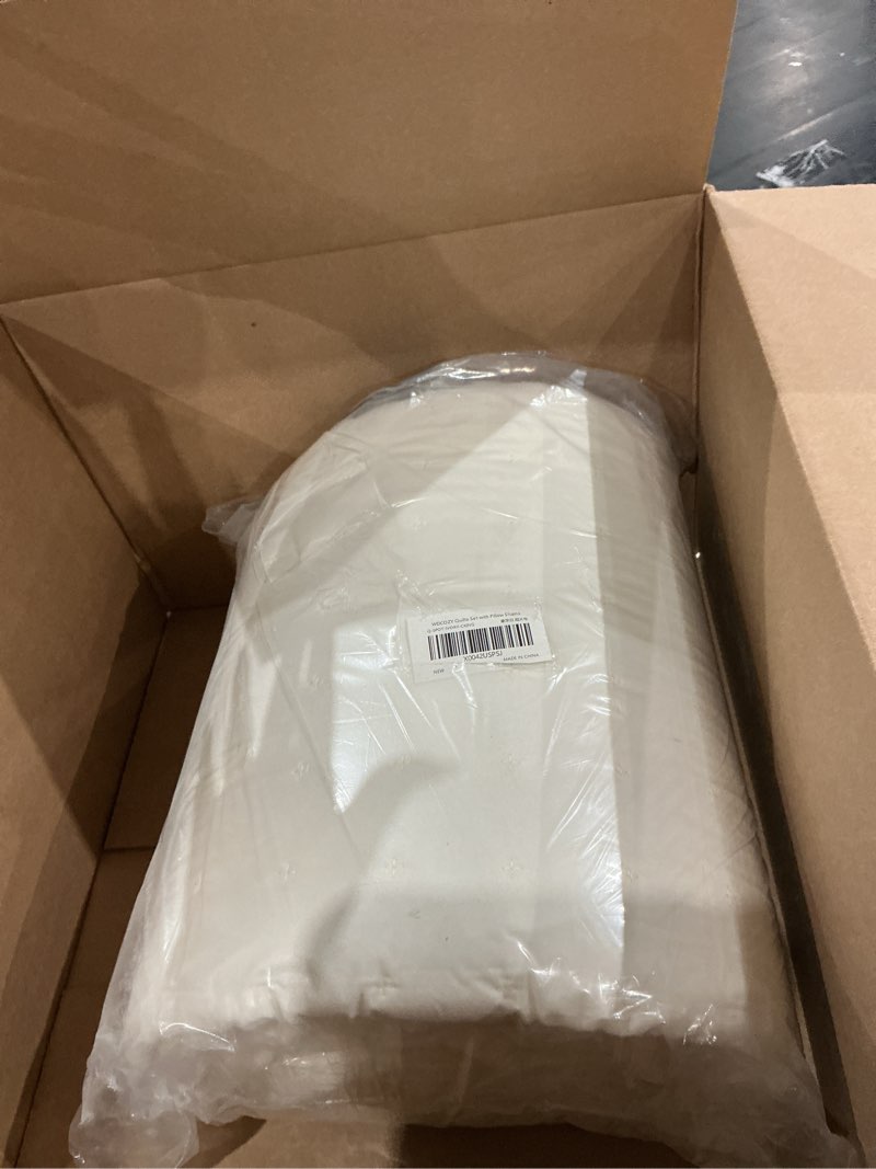 Condition photo showing Good Condition for wdcozy ivory twin quit size bedding sets with pillow sham, lightweight soft bedspread coverlet, quilted blanket thin comforter bed cover for all season, 2 pieces, 68x90 inches ivory (warm yellow tint) twin