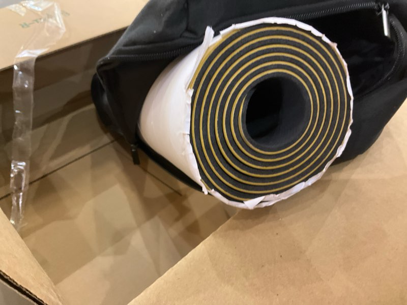 Condition photo showing Good Condition for Mat